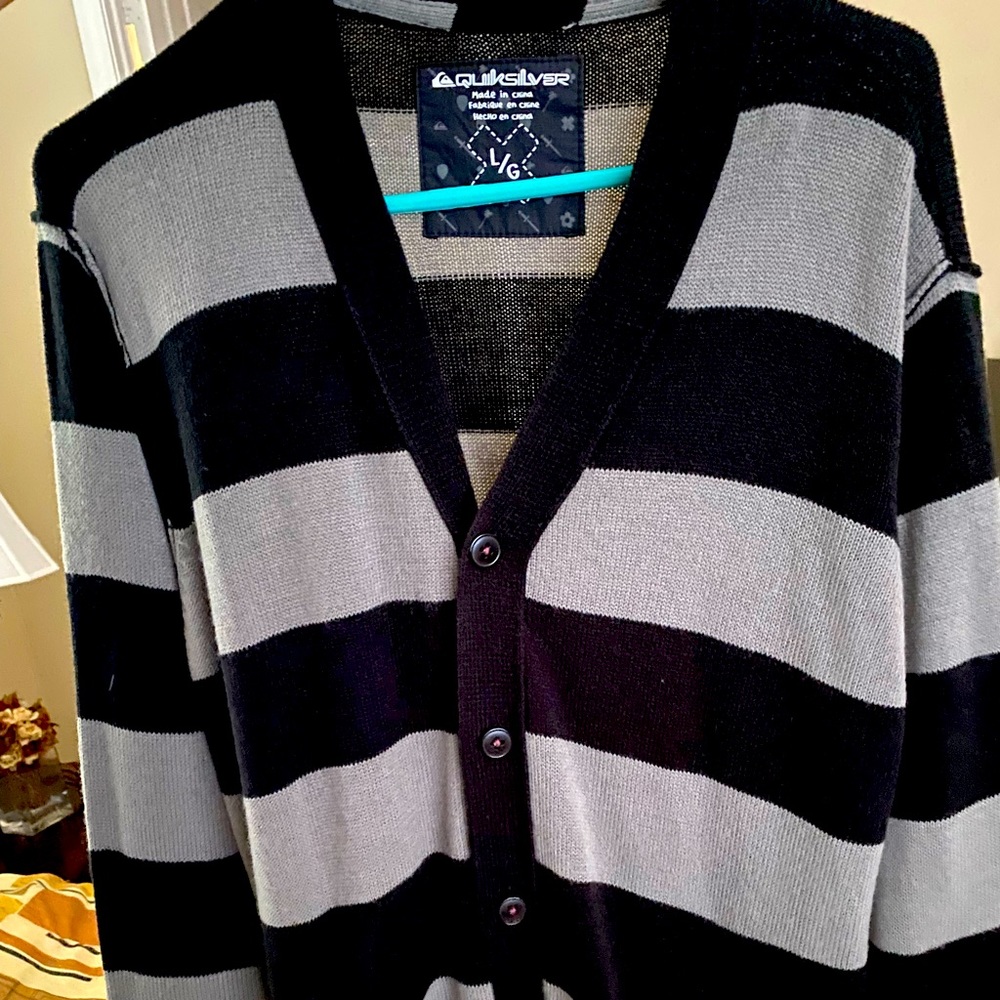 Large black and grey Quicksilver button up cardigan sweater